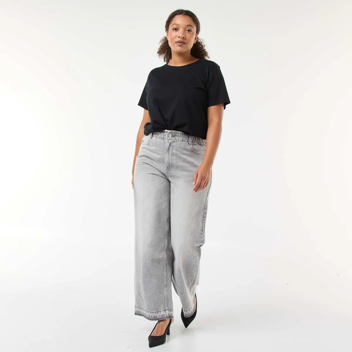 Jean wide leg avec bords à cru