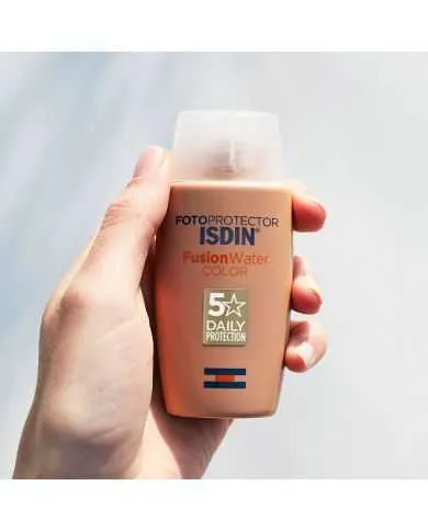 ISDIN FOTOPROTECTOR FUSION WATER COLOR MEDIUM SPF 50+